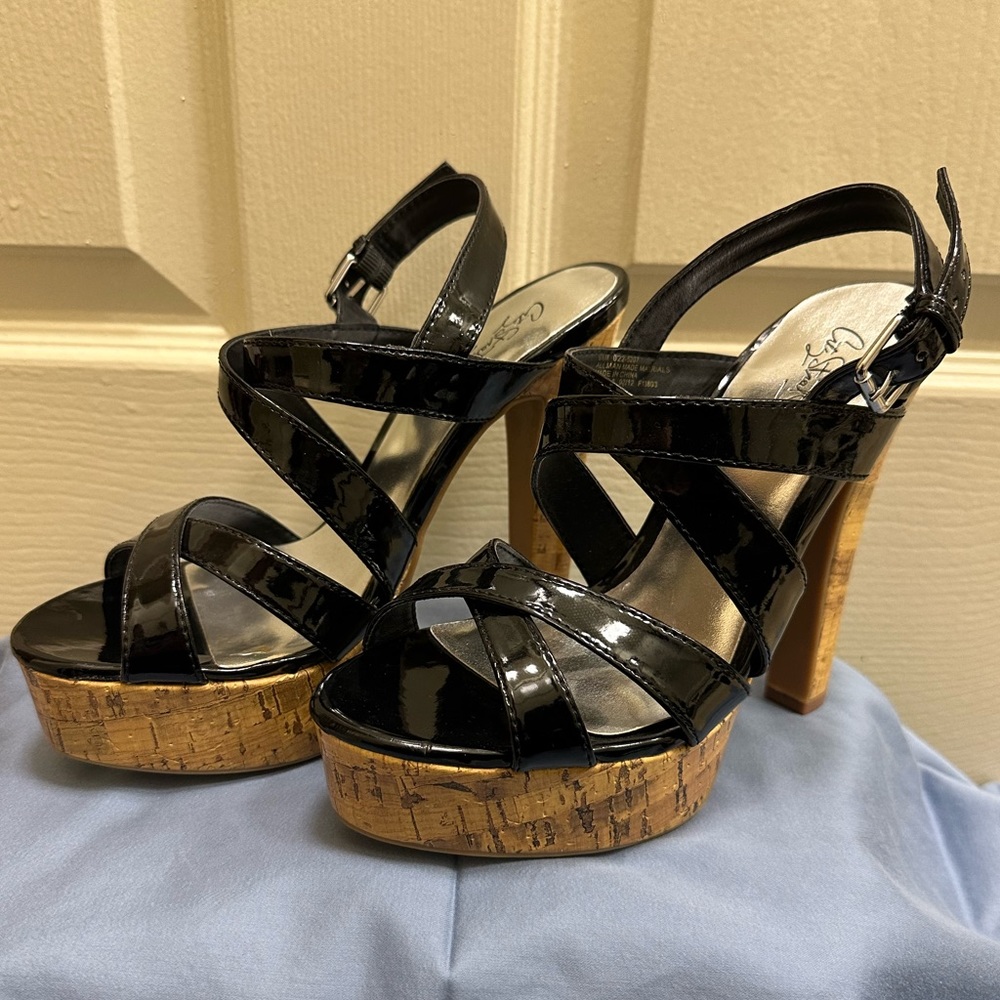 NEW City Streets Black Patent Leather Platform Sandals 6.5
